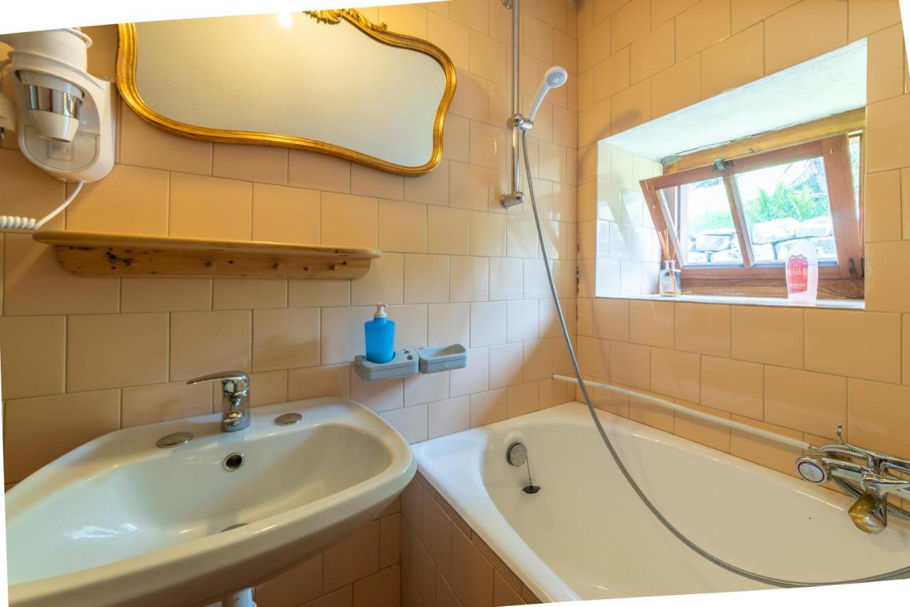 Voglia Di Veglia Hotell Varzo Exteriör bild