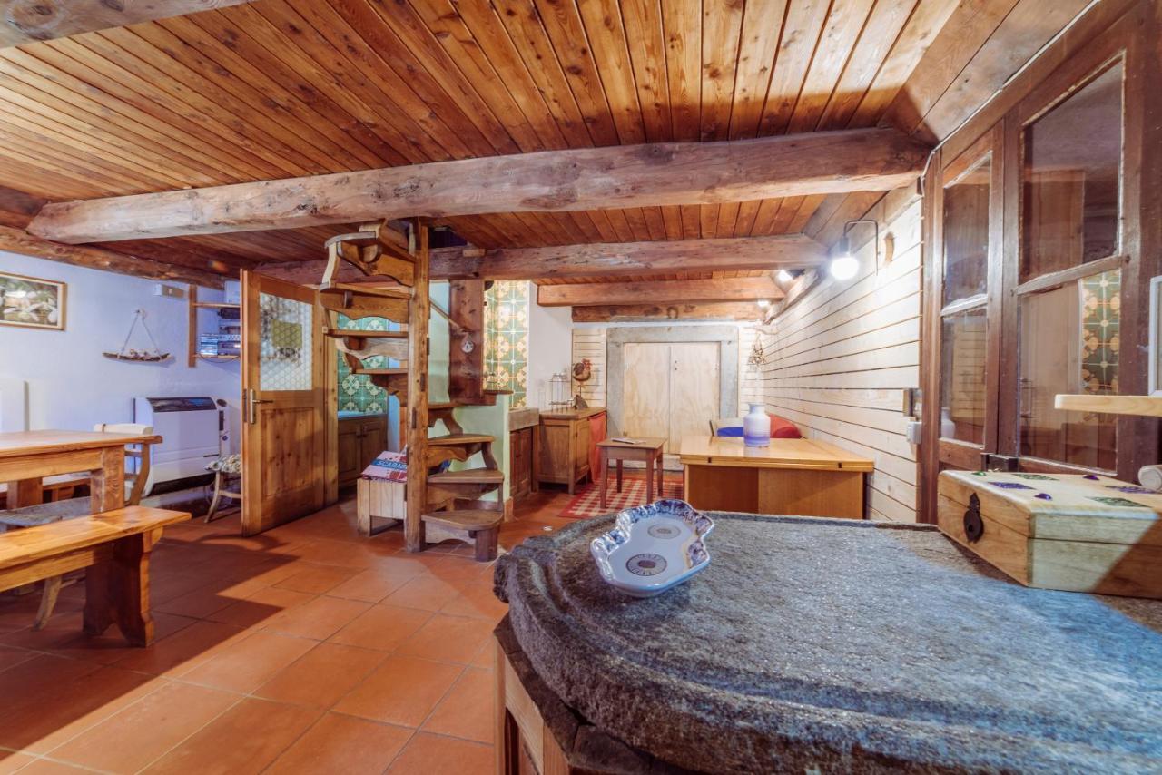 Voglia Di Veglia Hotell Varzo Exteriör bild